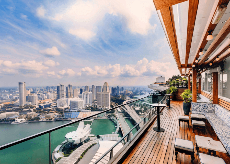 rooftop restaurant singapore
